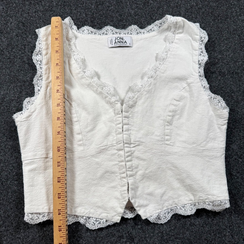 Jon & Anna White Lace Trim Cropped Vest Top Hook Eye Sleeveless Waistcoat Small - Picture 5 of 8